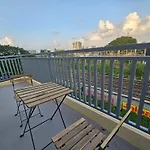 Lite Stays - Khar West