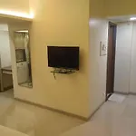 Hotel Dhanguru