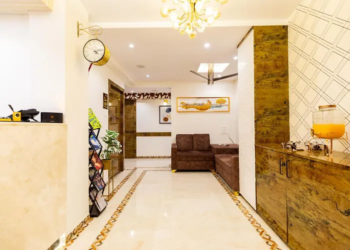 Hotel Larmont Luxury