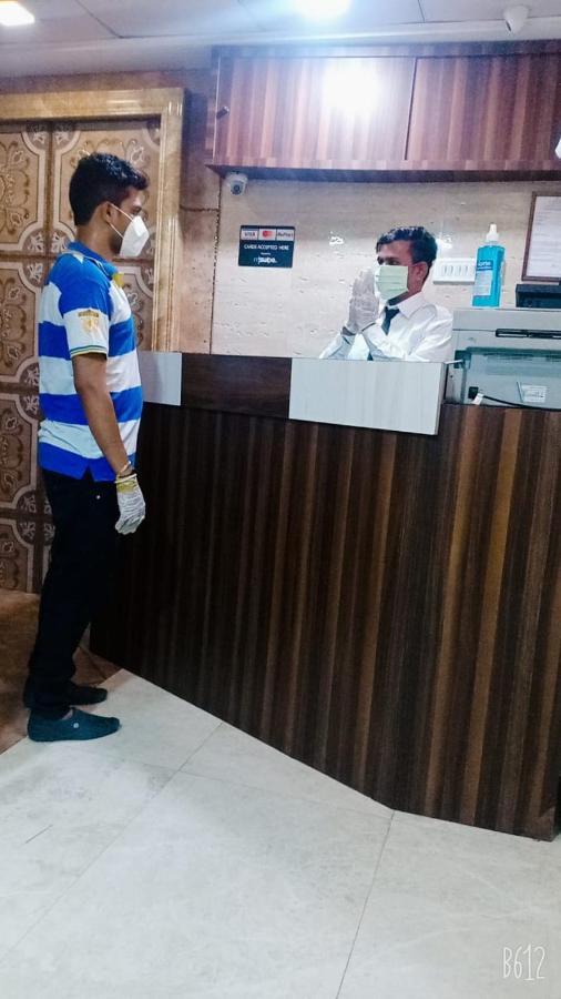 Alfa International Near Nanavati Hospital Near Airport Near Juhu Hotel Mumbai