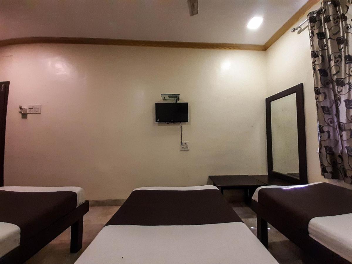 National 3* Mumbai