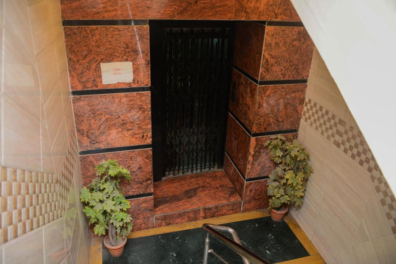 Hotel National 3*