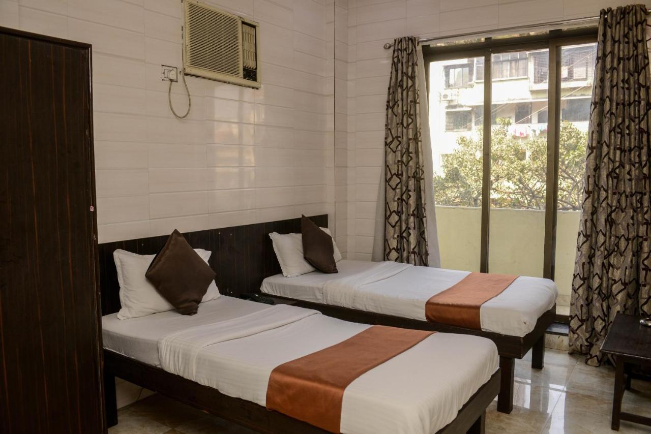 National Hotel 3*