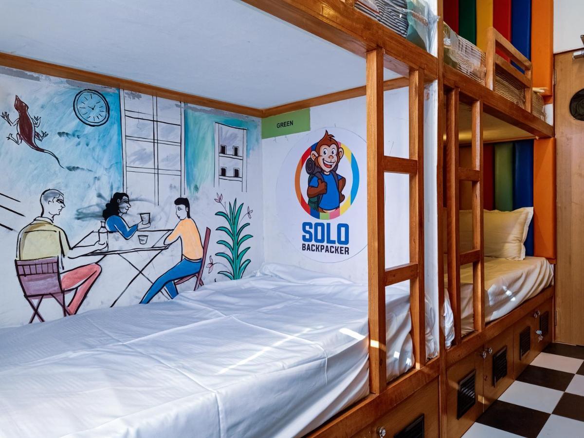 Solo Backpacker Hostel *