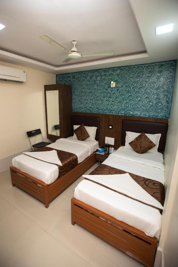 Hotel J D Residency Mumbai