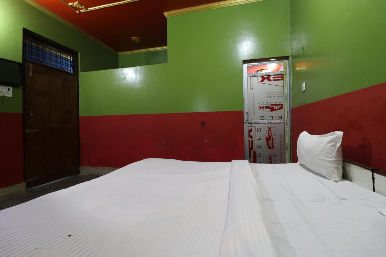 Hotel Oyo 44090 Classic Residency 3*