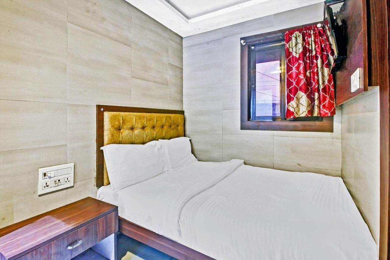 Oyo Avenue Residency Mumbai
