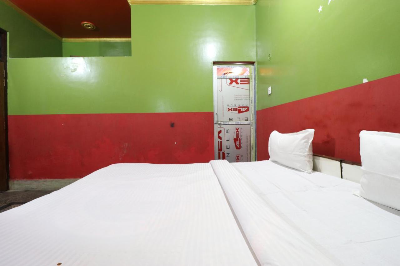 Hotel Oyo 44090 Classic Residency 3*