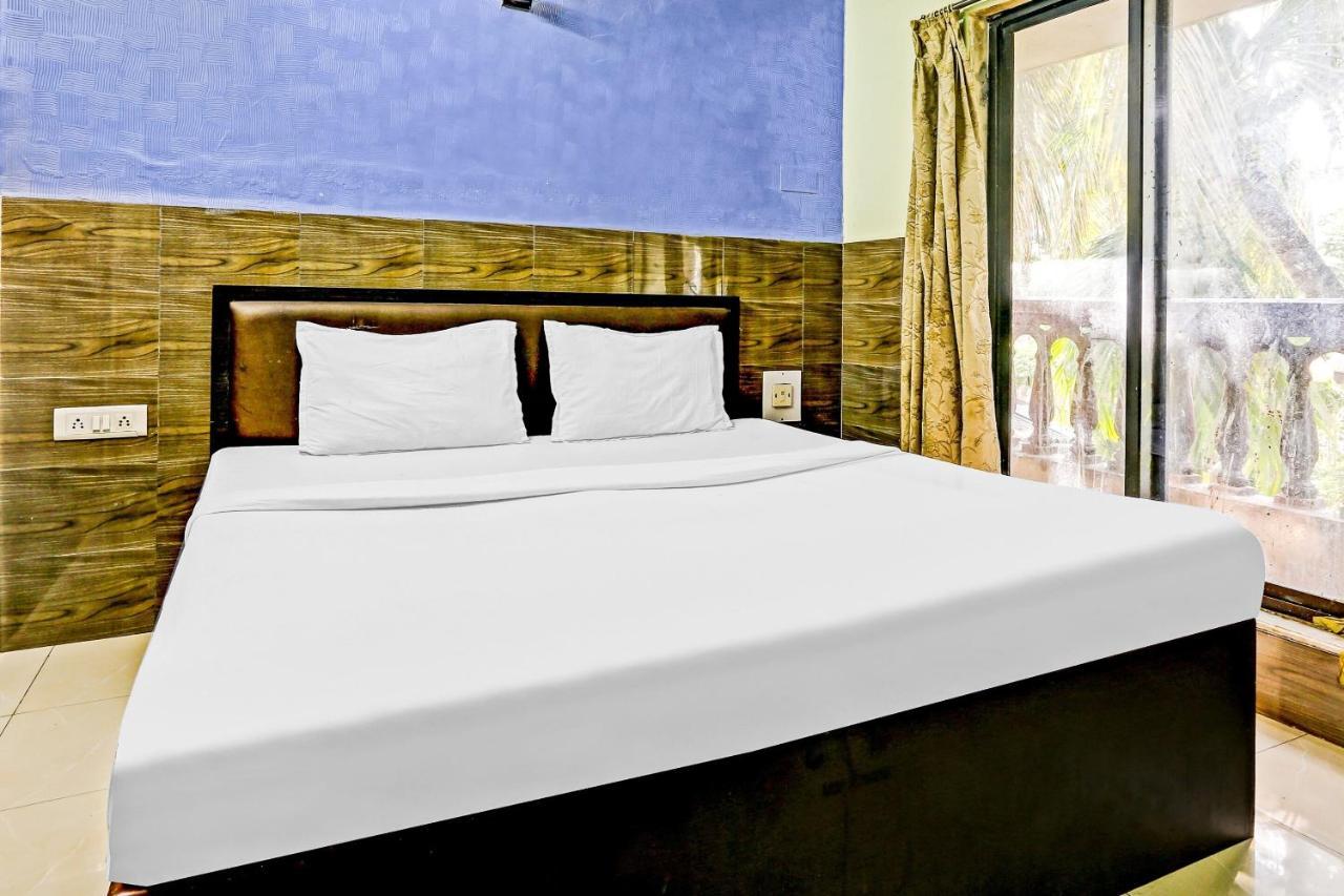 Oyo 44090 Classic Residency 3* Mumbai