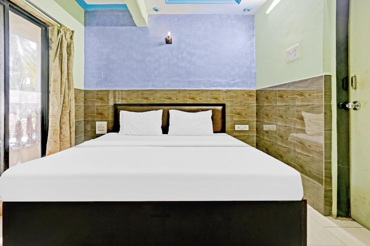 Oyo 44090 Classic Residency Hotel 3*