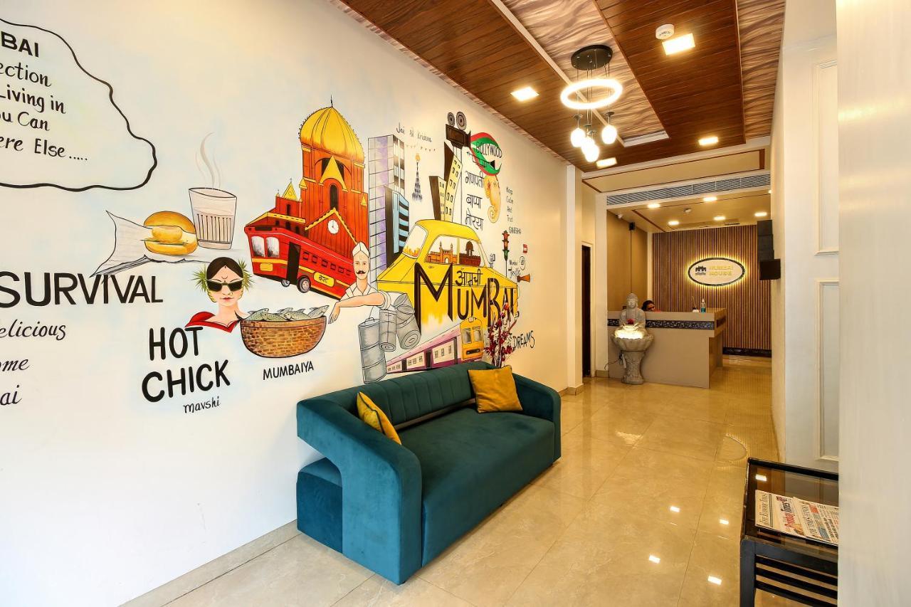 House Juhu, Santacruz West, Hotel
