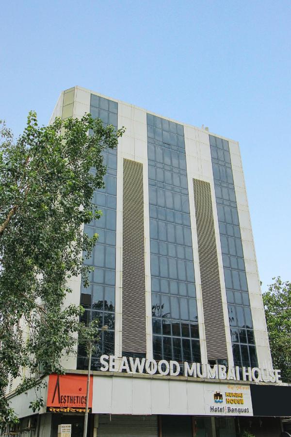 Hotel House Juhu, Santacruz West,