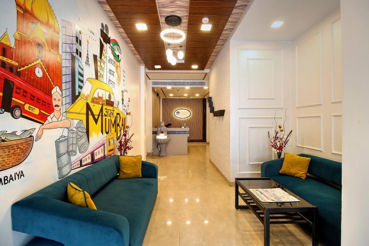 House Juhu, Santacruz West, Hotel Mumbai