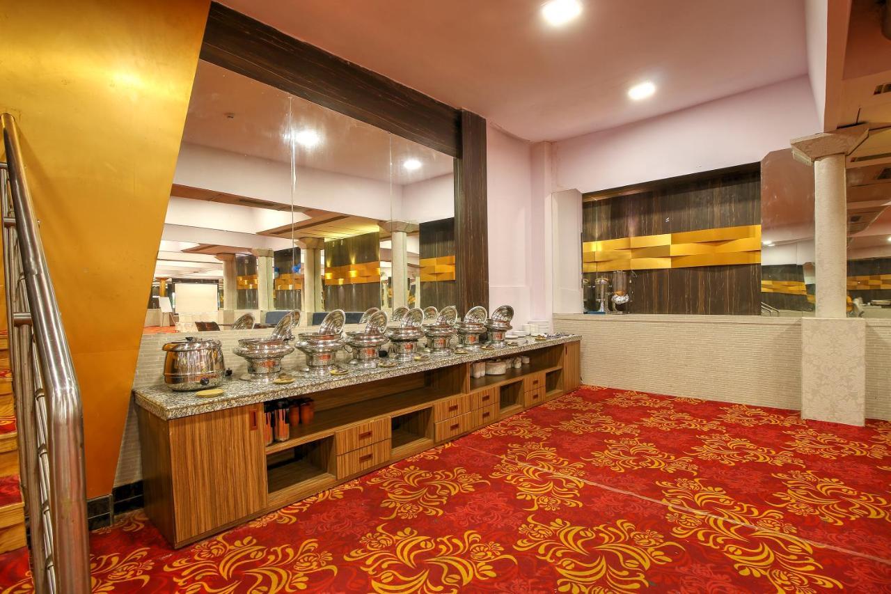House Juhu, Santacruz West, Hotel Mumbai