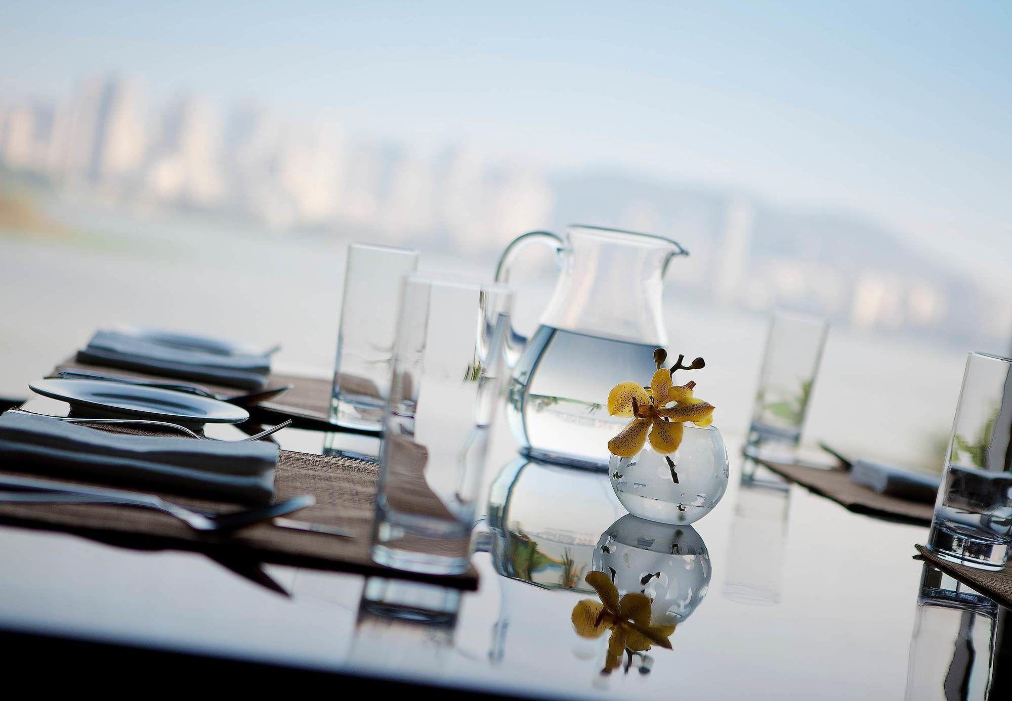 Marriott Executive - Lakeside Chalet, Hotel