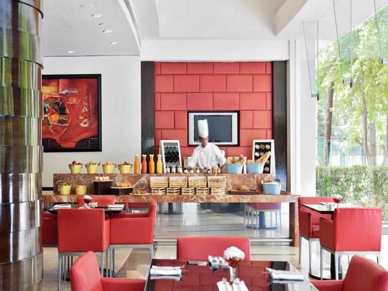 Marriott Executive - Lakeside Chalet, Hotel