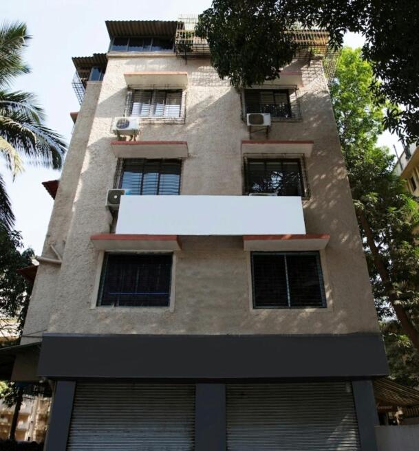 Agrawal Bhavan Budget Only For Indians Bed & Breakfast Mumbai