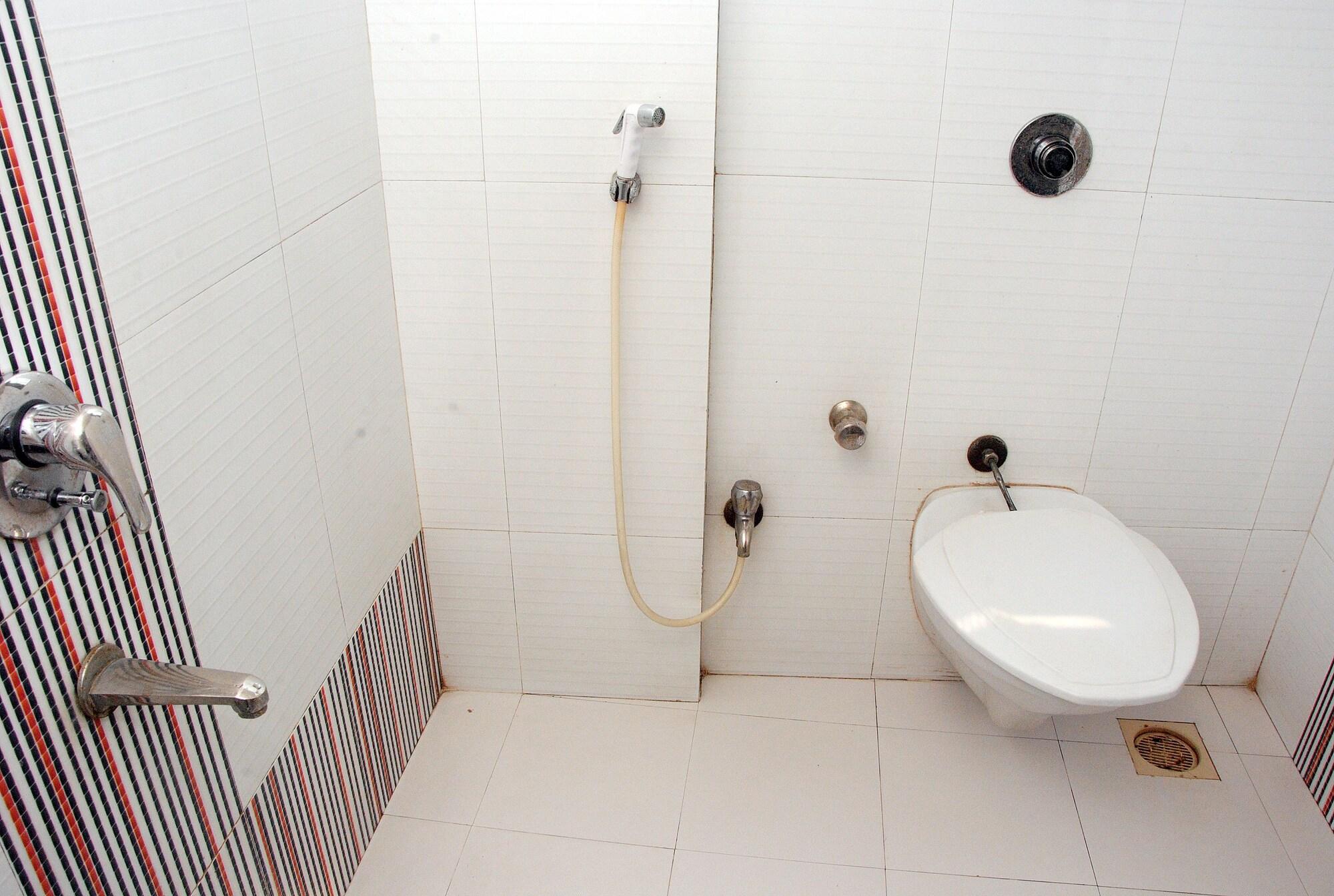 Hotel Kamran Residency-near Us Embassy 3*