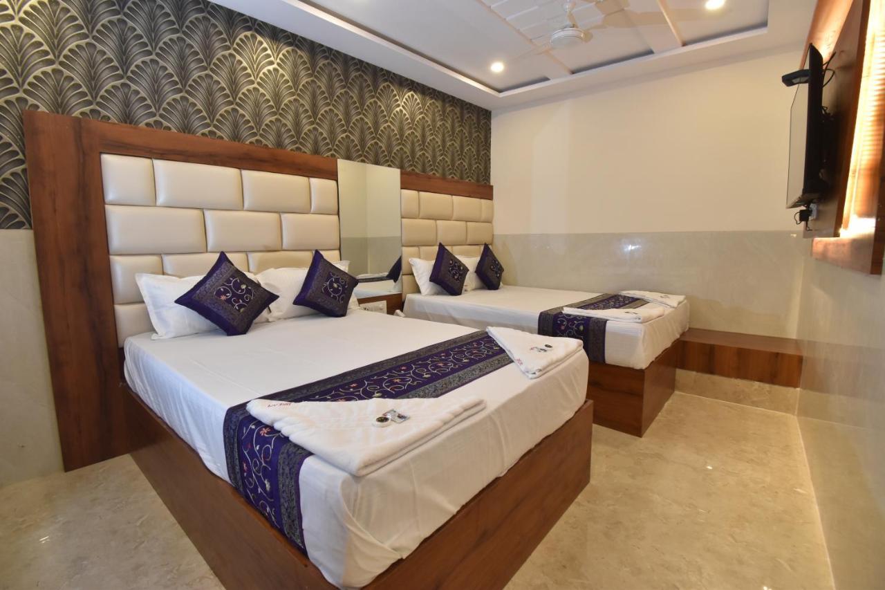 Dream Palace Residency - Near To Us Embassy Bkc *