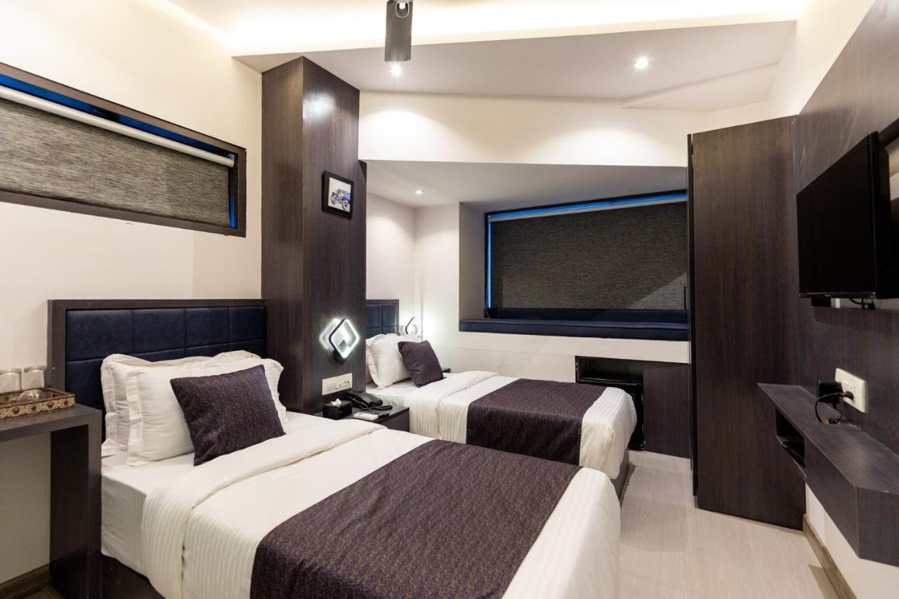 Larmont Luxury 3* Mumbai