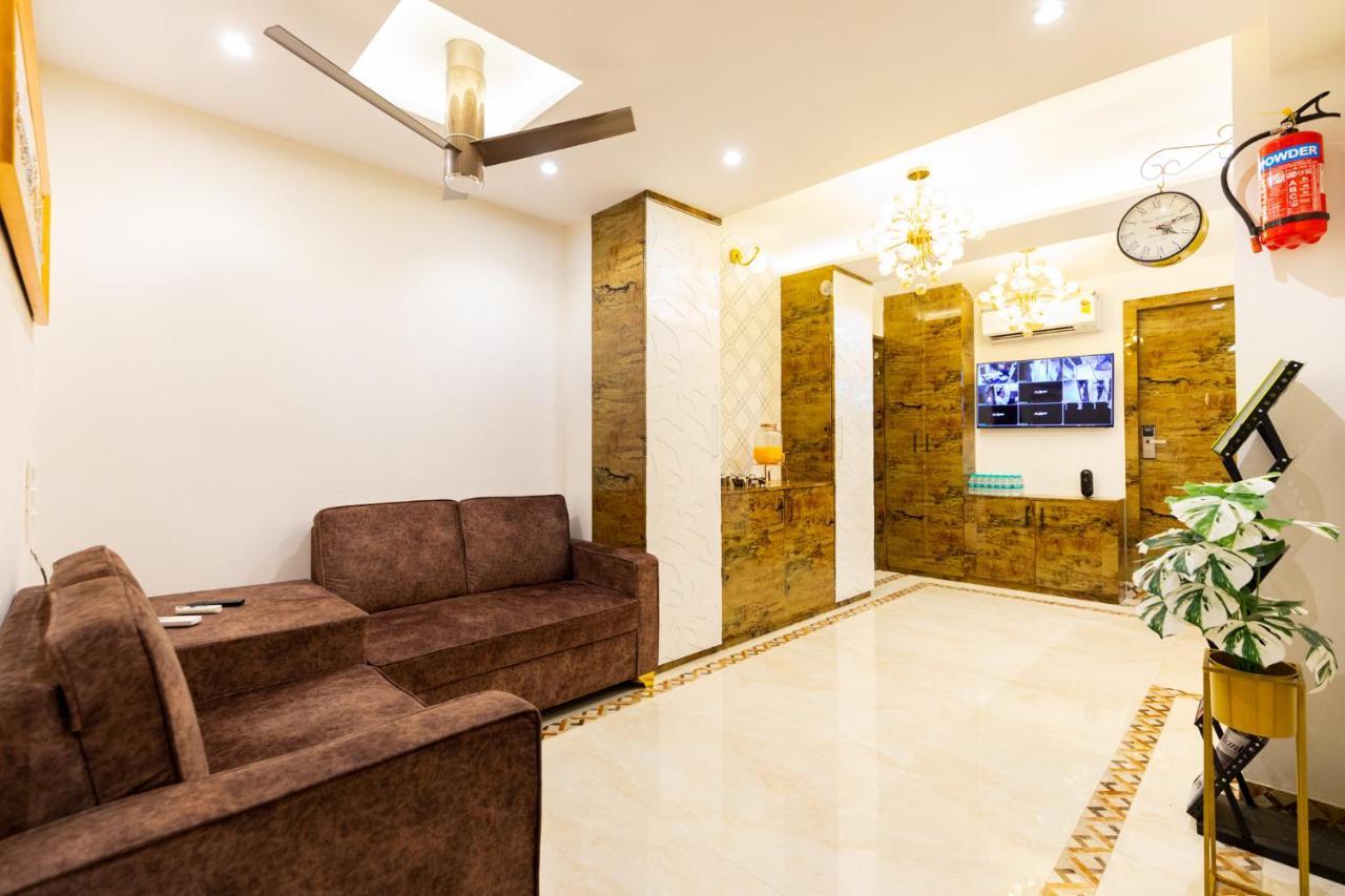 Larmont Luxury Hotel Mumbai