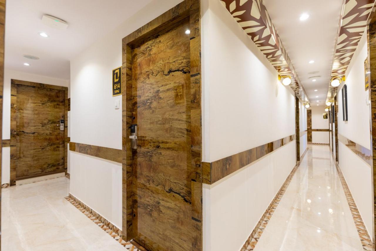 Larmont Luxury Mumbai