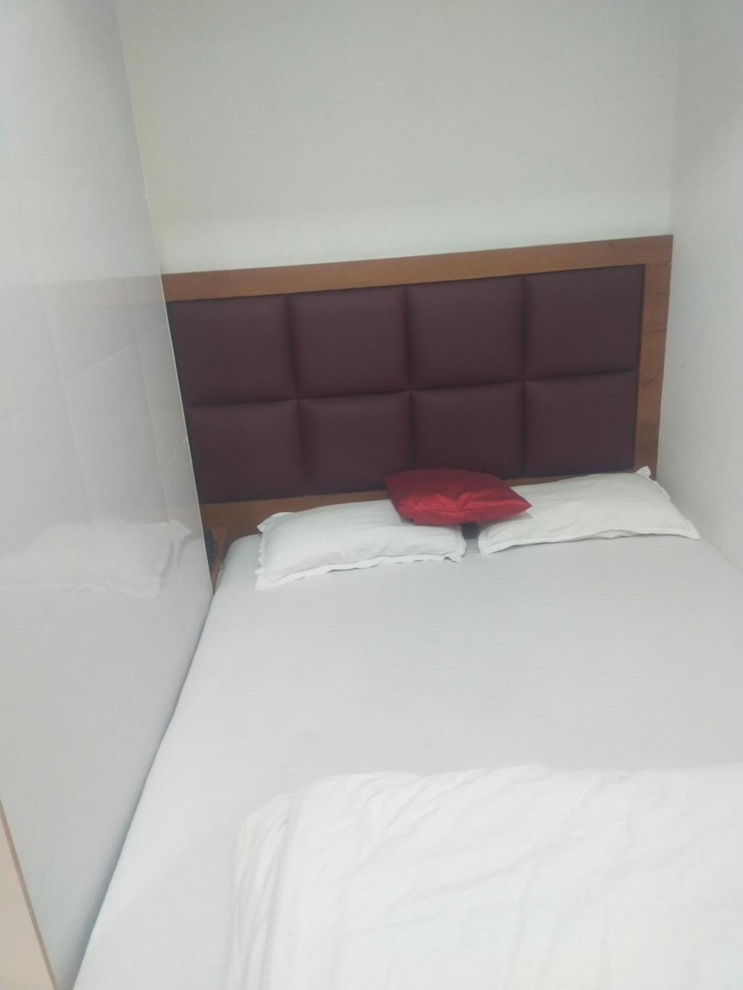 Hotel Airport Annex