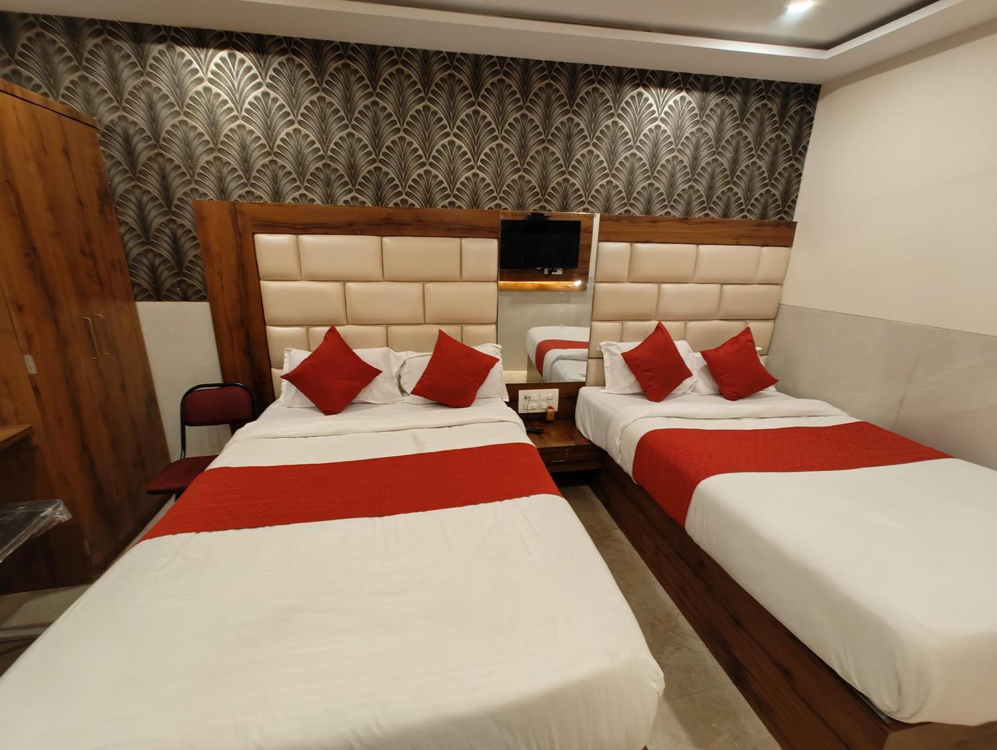 Bed & Breakfast Dream Palace Residency - Near To Us Embassy Bkc *
