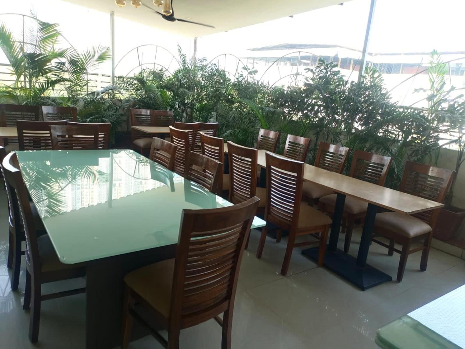 Hotel Skylink Hospitality Next To Amber Imperial 3*