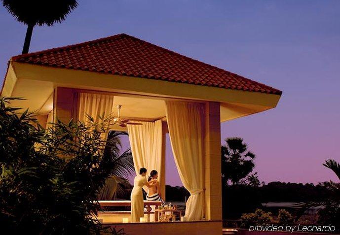 Marriott Executive - Lakeside Chalet, Hotel Mumbai