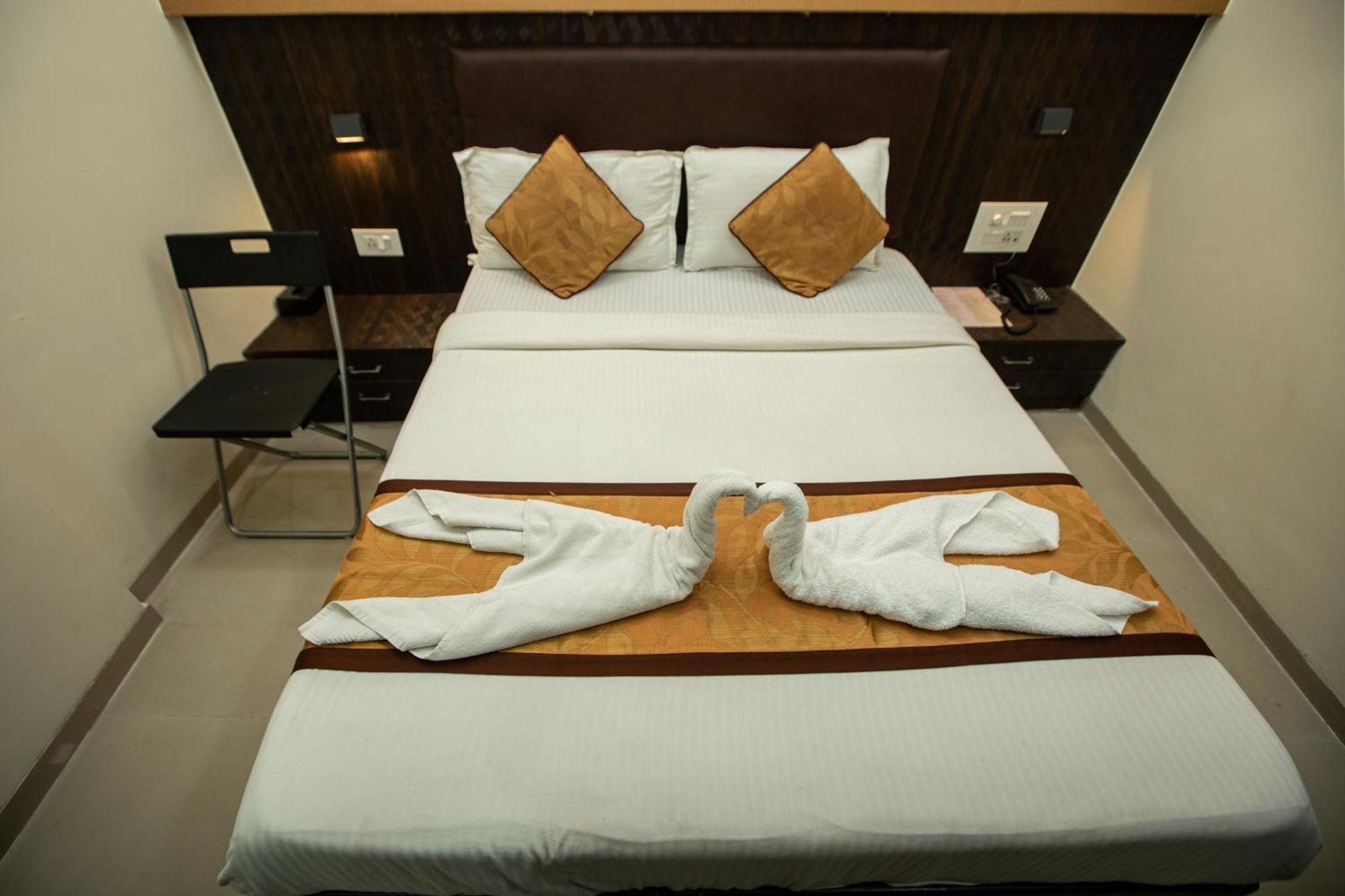 Hotel J D Residency Mumbai