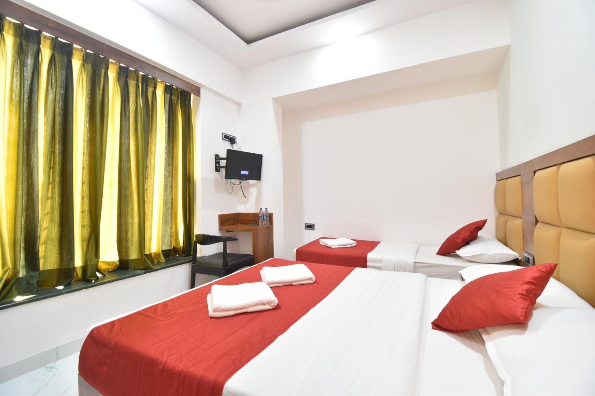 Hotel Airport Annex *