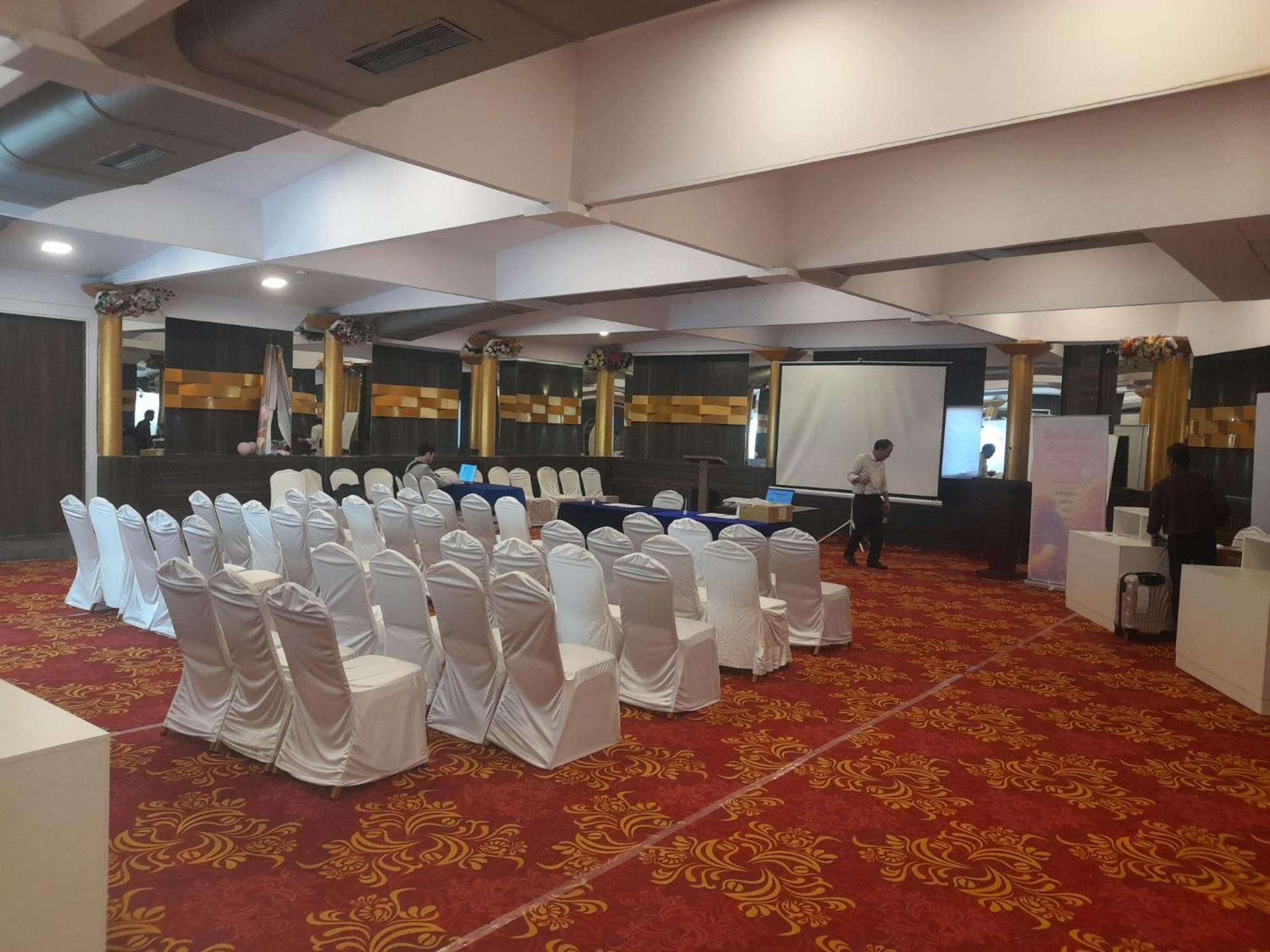 Hotel House Juhu, Santacruz West, Mumbai