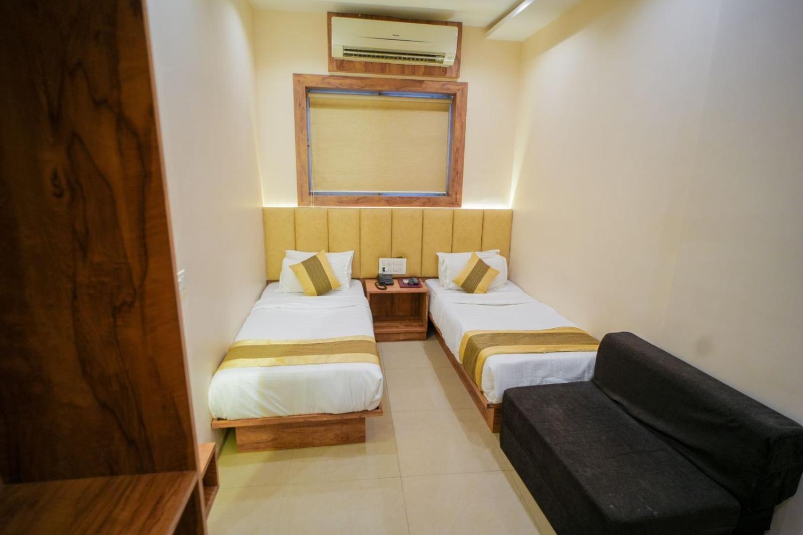 Hotel Skylink Hospitality Next To Amber Imperial 3*