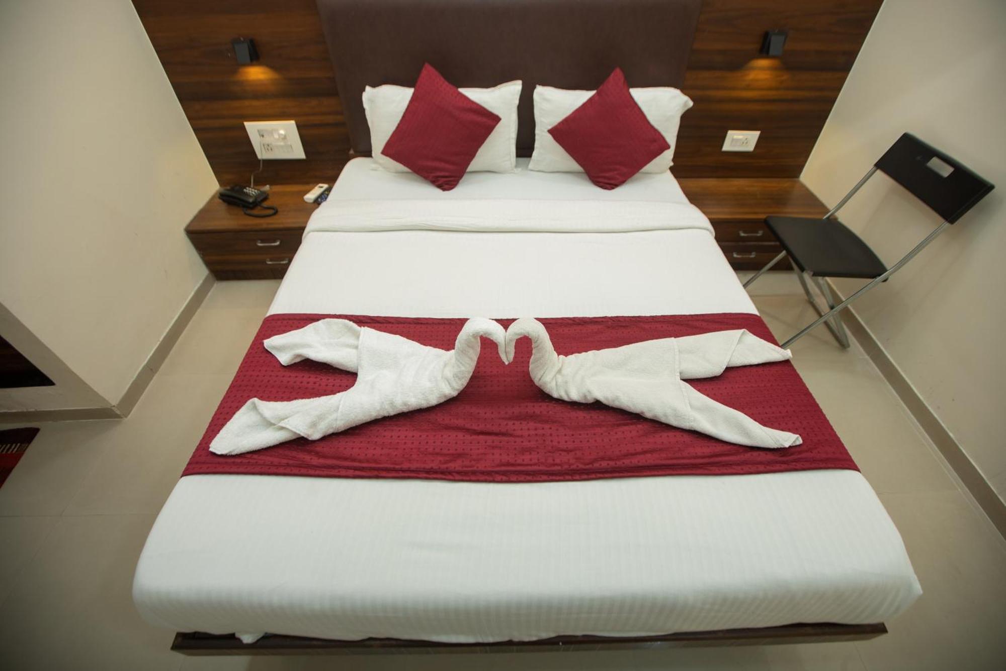 Hotel J D Residency Mumbai