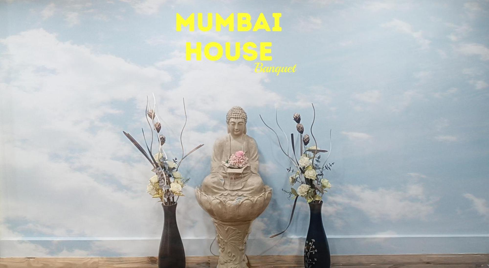 House Juhu, Santacruz West, Hotel Mumbai