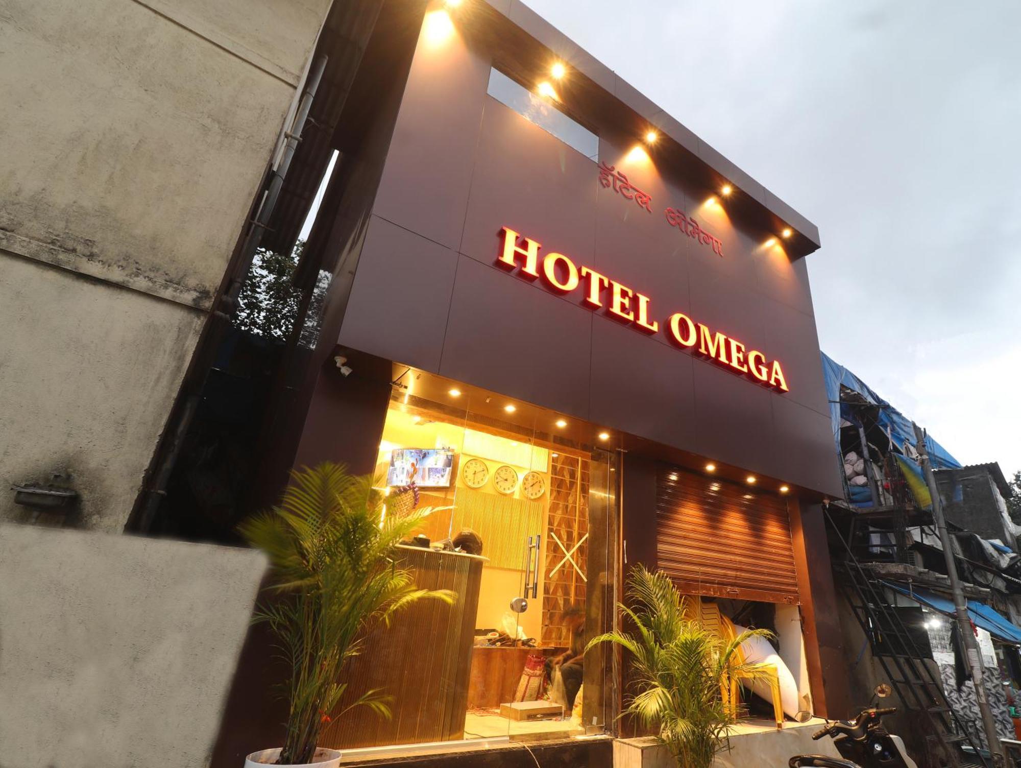 Hotel Omega *