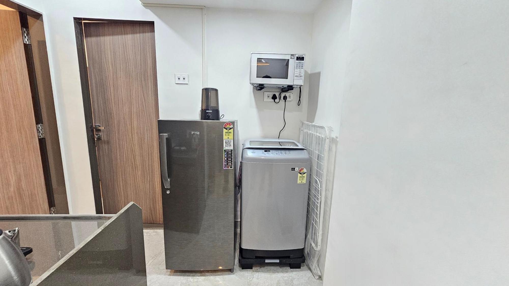 Lite - Khar West Apartment *