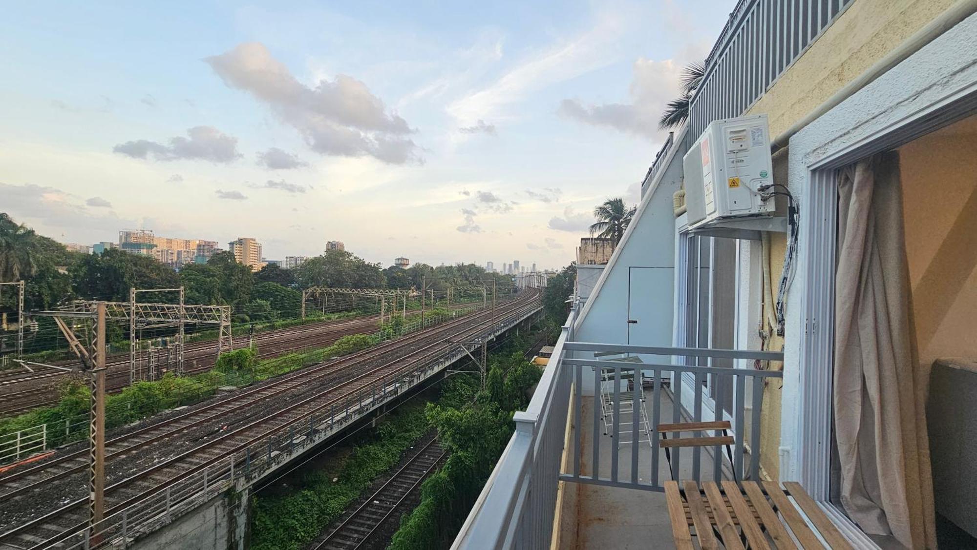 Apartment Lite - Khar West *