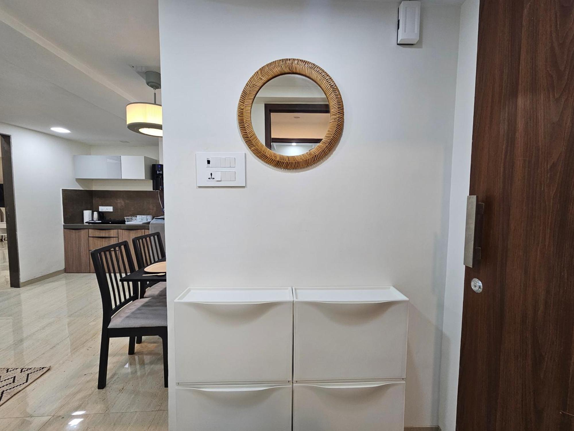 Apartment Lite - Khar West Mumbai