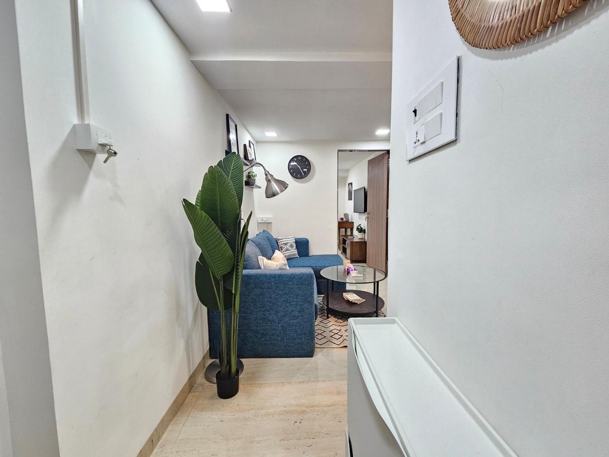 Lite - Khar West Mumbai