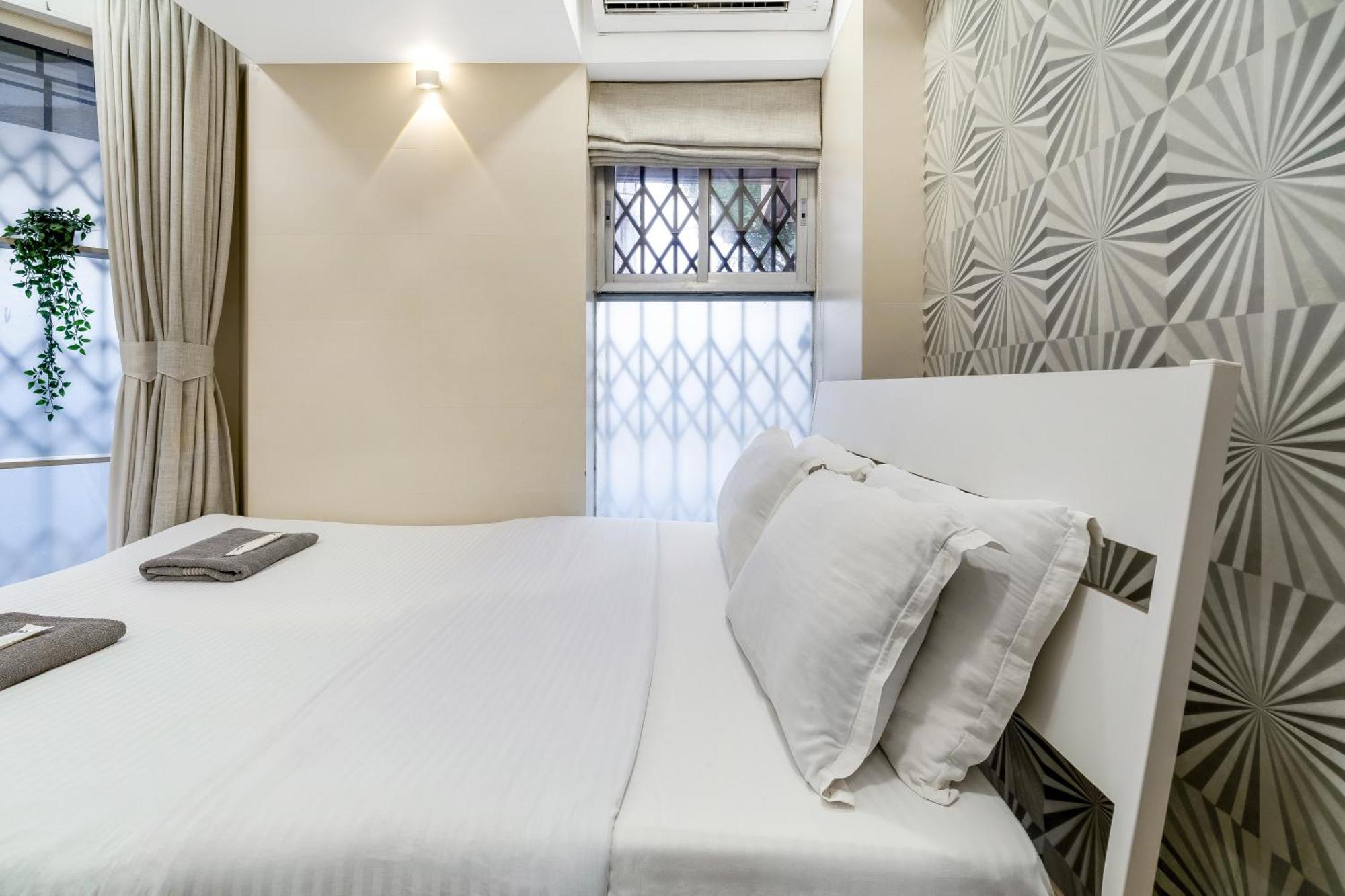 Dido 1bhk Bandra W By The Company Mumbai