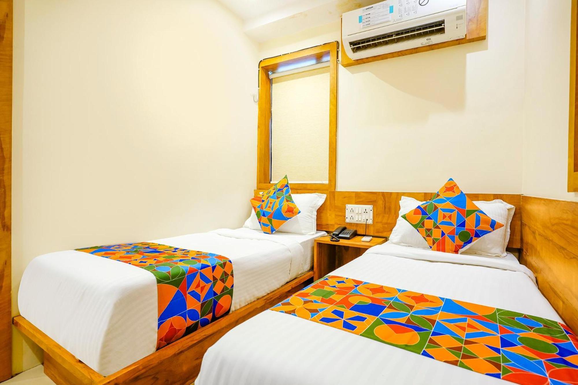 Hotel Fabhotel Indore Palace 4*
