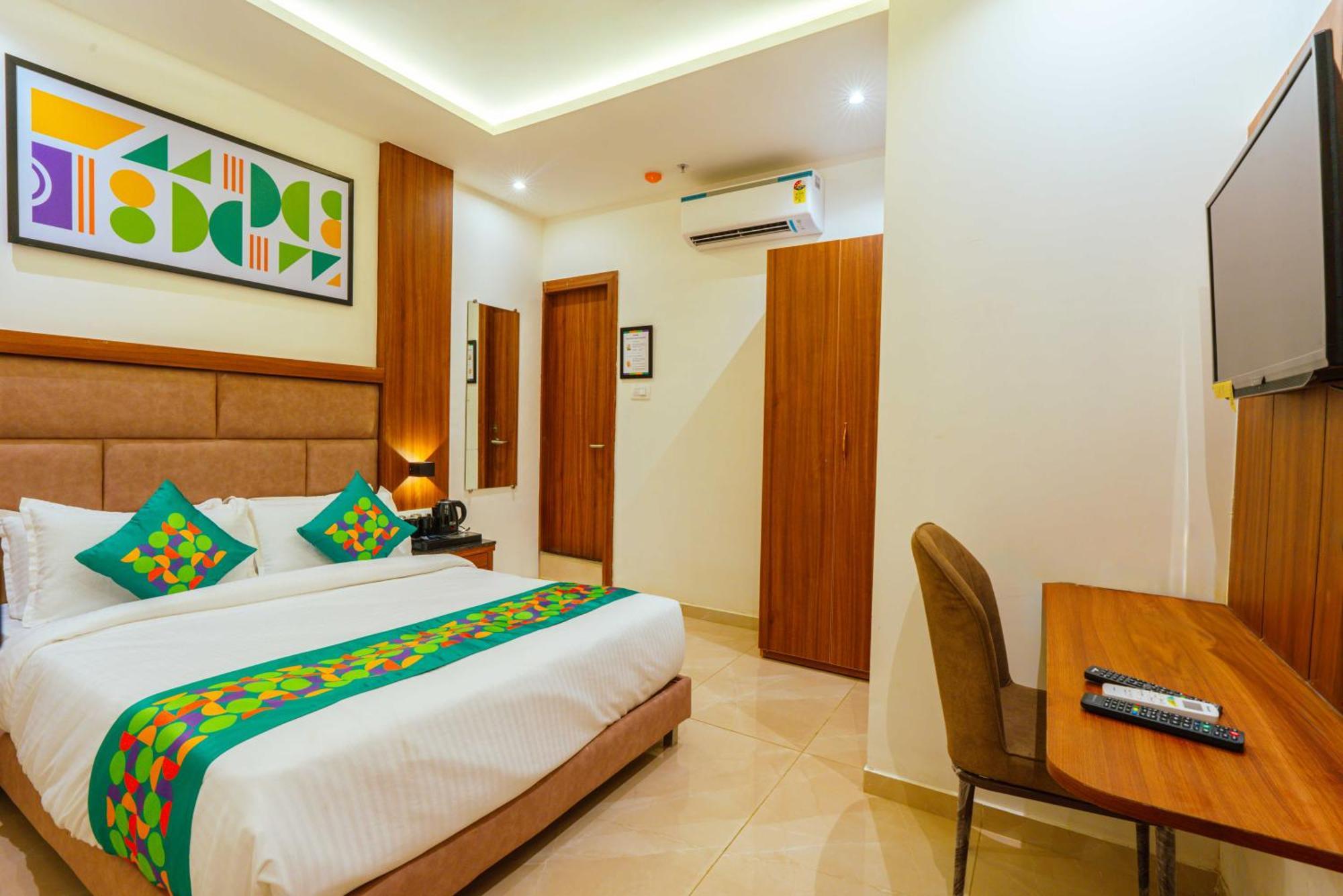Hotel Treebo Palm Olive 3*