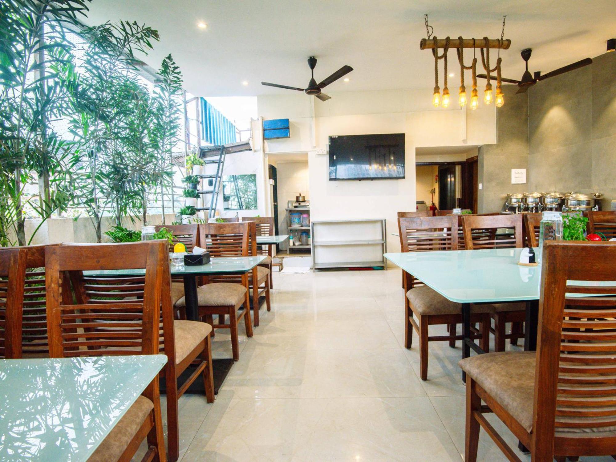 Skylink Hospitality Next To Amber Imperial Hotel Mumbai
