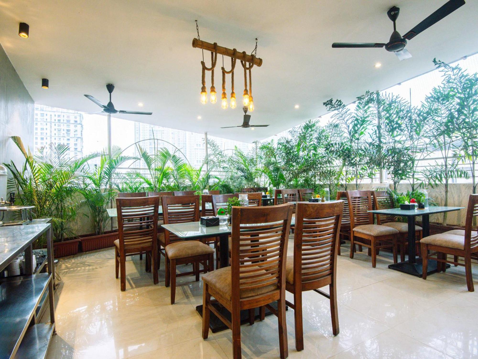 Skylink Hospitality Next To Amber Imperial Mumbai