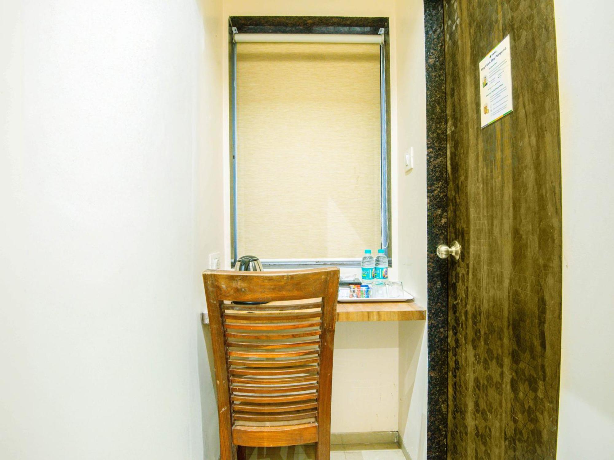 Skylink Hospitality Next To Amber Imperial Hotel Mumbai