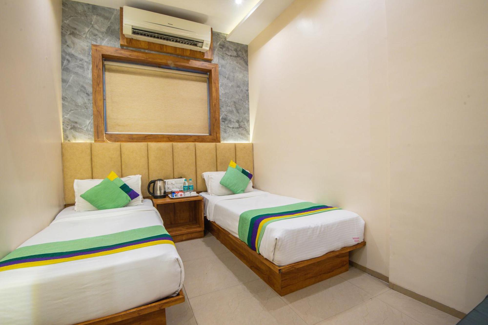 Skylink Hospitality Next To Amber Imperial Mumbai