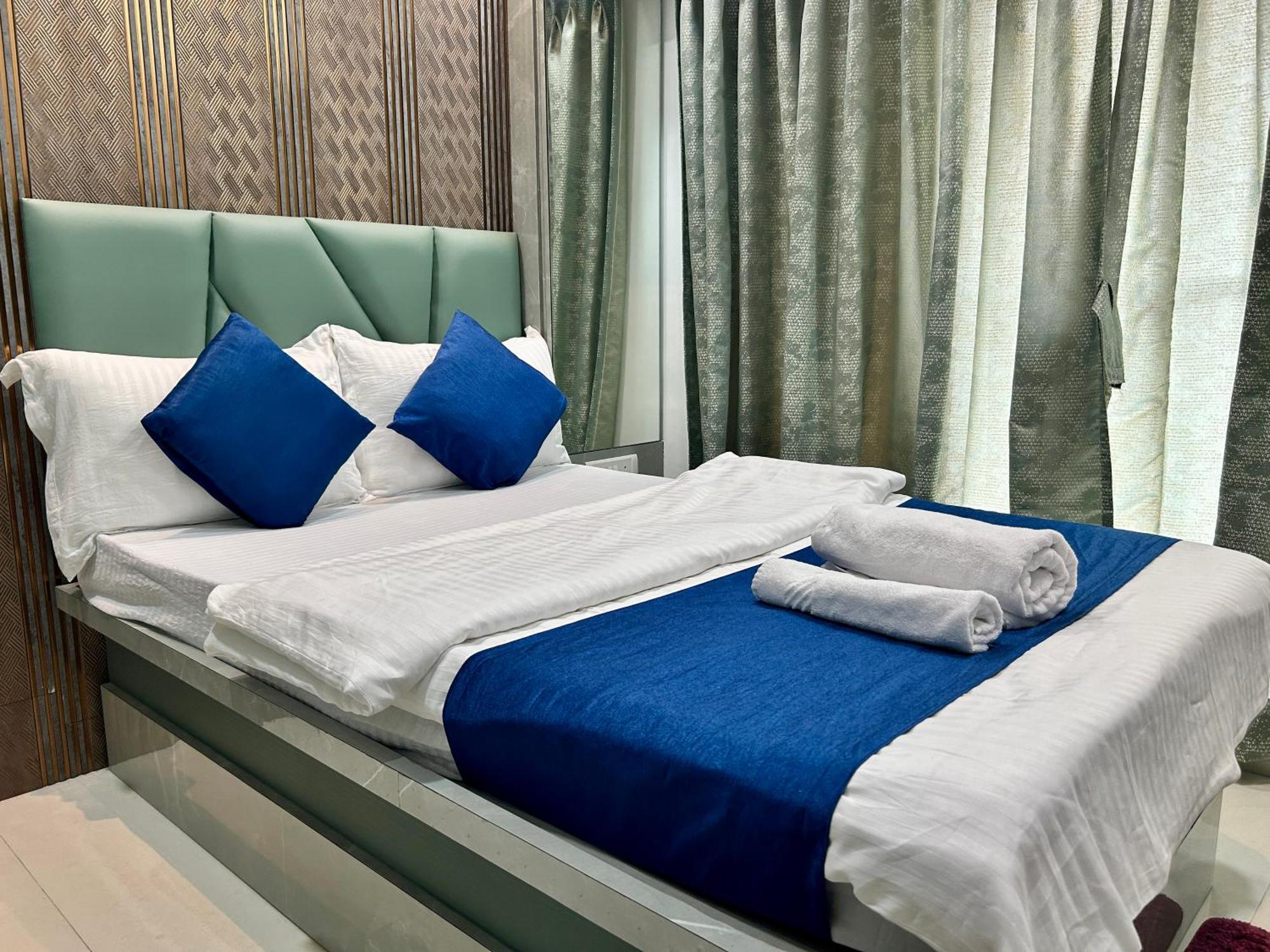 Aparthotel Zenith Homes - Elite , Near Chhatrapati Shivaji Maharaj International Airport Mumbai