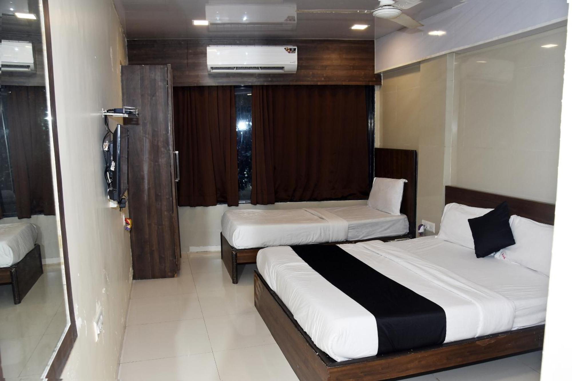 Kamran Residency-near Us Embassy